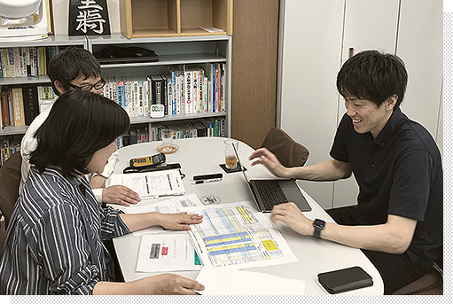 経理処理が中心ではなく、打合せが中心